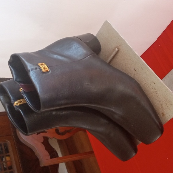 Women's Franco Sarto Black Ankle Boots - Picture 3 of 8